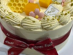 -花花卷卷·鲜食蛋糕(静安久光百货店)