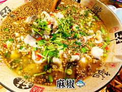 -自贡盐帮菜·玩辣餐厅(樱花园西街店)