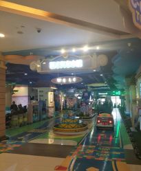 点击看大图 -纽西卡汽车小镇(大悦城店)