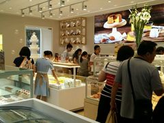 -好利来(东四店)
