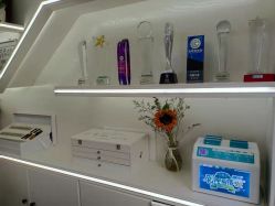 -蕾特恩专业祛痘·皮肤管理