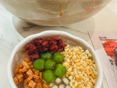 成都本味冰粉-椒爱水煮鱼川菜(CBD万达店)