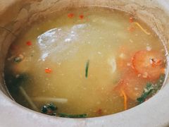 -抚仙湖生态石锅鱼野生菌(告庄店)
