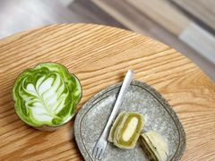 -好利来(上海虹桥新天地Lab主题店)