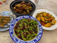 -江城燕子大排档(江汉路步行街店)