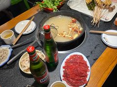 -两三事小郡肝串串香火锅(桂庙店)