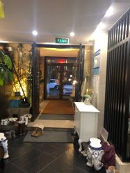 -威思丽高温瑜伽会馆