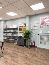 -摩睫+皮肤管理·科学美容中心