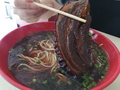 -小龙大肉面馆