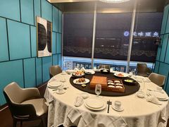 -鲁采LU STYLE(新天地店)