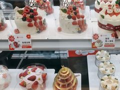 -花花卷卷·鲜食蛋糕(静安久光百货店)
