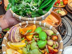 -阿山卓·野生菌火锅·纳西火塘烤肉