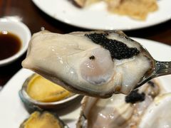 -广州万富希尔顿酒店·感趣自助餐厅·金秋蟹宴生蚝海鲜刺身烧烤
