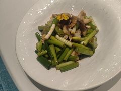 -海派美食·家宴海鲜青岛菜·石锅鲽鱼头(东方城店)