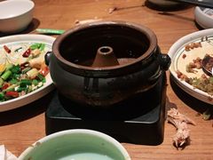 -云海肴·汽锅鸡·云南菜(天山百盛优客店)