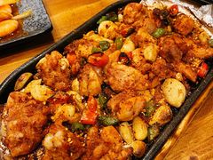 -老东镇啤酒屋海鲜加工·蒸汽海鲜·海鲜烧烤(台东店)