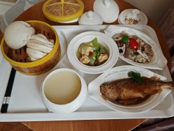 -菁幼月子会所(儿童医院店)