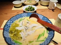 -荣家黄鱼面(前滩太古里店)