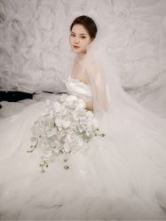-伯瓷皇后婚纱艺术空间