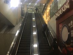 自动扶梯-漕溪路(地铁站)