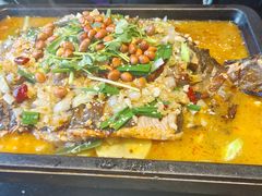 -俏巴妹烤鱼香锅(奥体店)