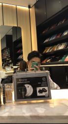 -HAIR CORNER