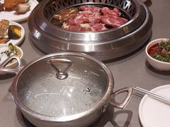 -黑金·寻焰自助百汇·烤肉·火锅(中街店)