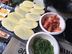 -三国惹火烤肉·中日韩烤肉集合店(百草路店)