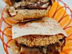 -洪峰浩老北京烧饼夹肉(角门路店)