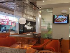 -黄记煌三汁焖锅(新佳丽江汉路店)