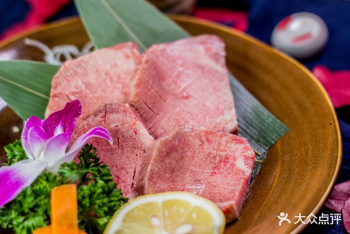 和牛燊日式料理·炭火烤肉极上厚切牛舌图片 - 第1张