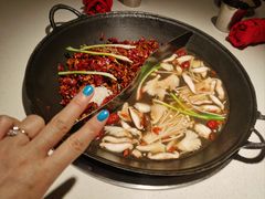 -萍姐火锅·公路夜市(打浦桥日月光店)