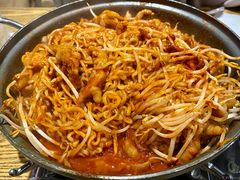 -吴草鸡爪오초닭발韩食堂(融恒盈嘉中心店)