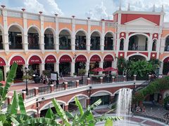 -佛罗伦萨小镇广佛名品奥特莱斯(疏港路店)