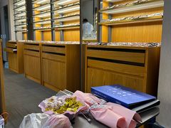 -优医视平价眼镜蔡司依视路折扣工厂店(十里堡店)
