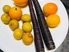 紫胡萝卜-川骄海鲜自助(河东店)