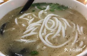 Chicken Silk Overbridge Rice Noodles