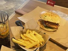 -必胜客(东岳店)