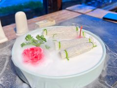 -大匠工房古船木艺术餐厅·猪肚鸡专门店(长白仙岛店)