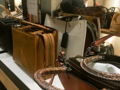 -COACH蔻驰(赛特奥特莱斯店)