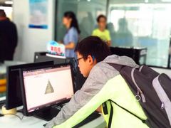 -金陵中学(河西分校)