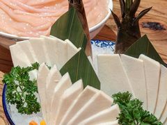 -旧街市鲜货老火锅(大光路店)