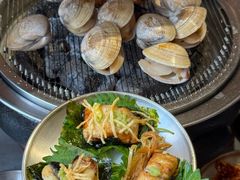 -围炉肉舍•炭烤活鳗•丹东海鲜烤肉(步行街店)