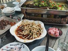 -阆辣荟餐饮(老味道8年·古城店)