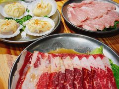 调味牛五花肉-青瓦炭韩潮烤肉(花园道店)