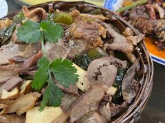 -聚八方土菜馆(余松路店)