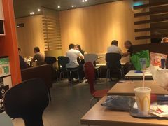 大堂-麦当劳(光新乐购店)