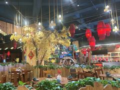 -老滇山寨•云南特色菜•地方菜•民族风情歌舞表演(金碧店)