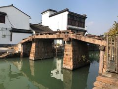 -丝绸小镇荻港古村
