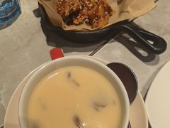 -必胜客(东大桥店)